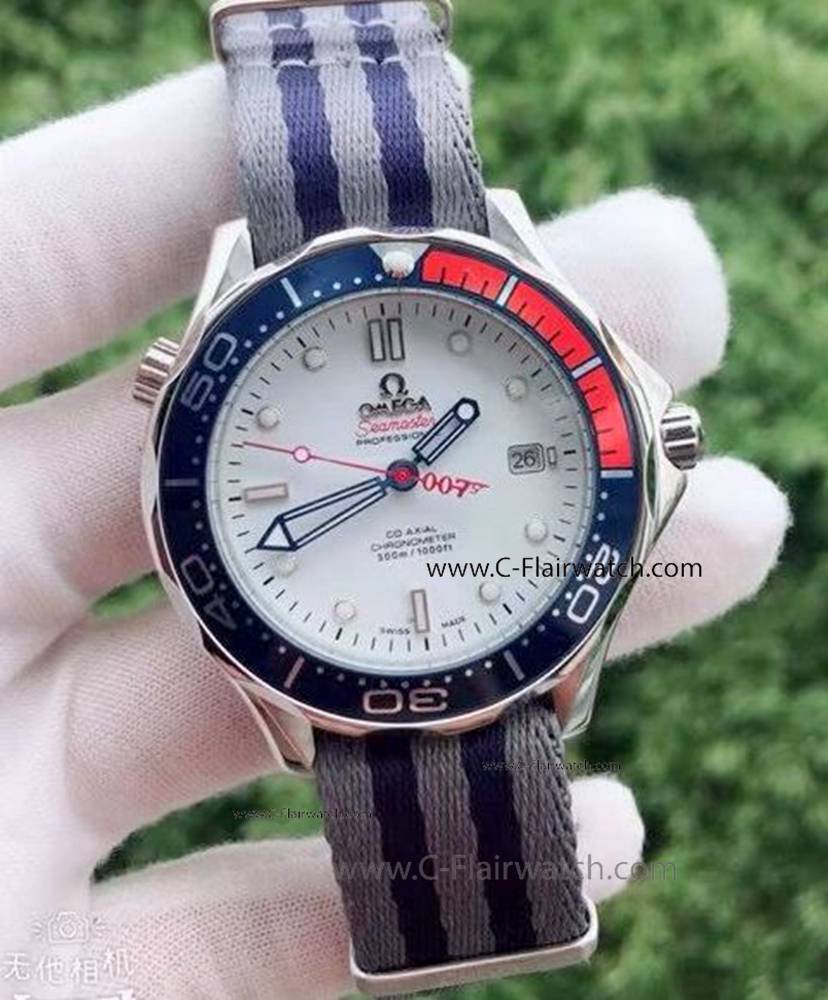Clone Omega Seamaster Diver 007 Watch SS Gray Nato Band
